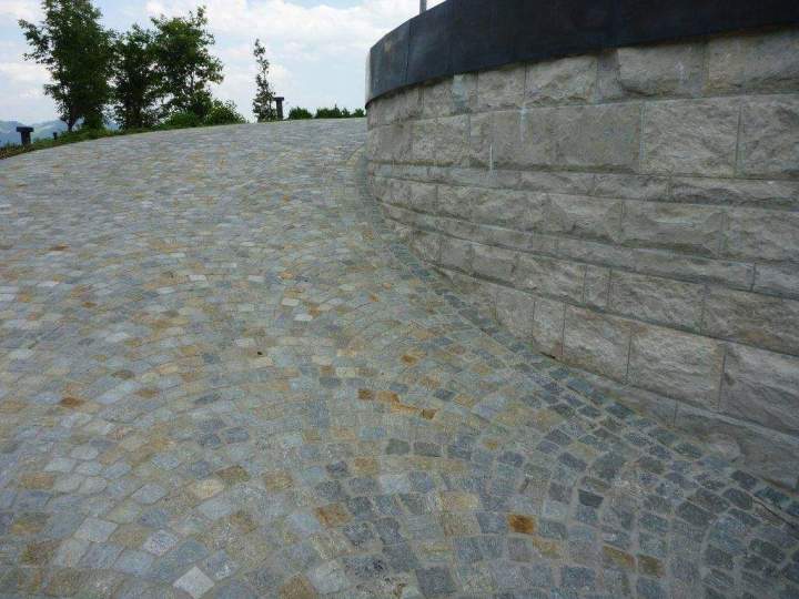 Entreprise de négoce de pierres naturelles, Mâcon